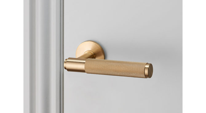 DOOR LEVER HANDLE / BRASS Product Image