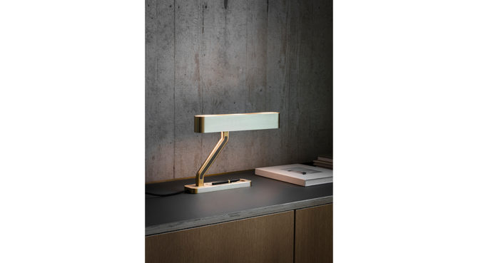 COLT TABLE LAMP Product Image