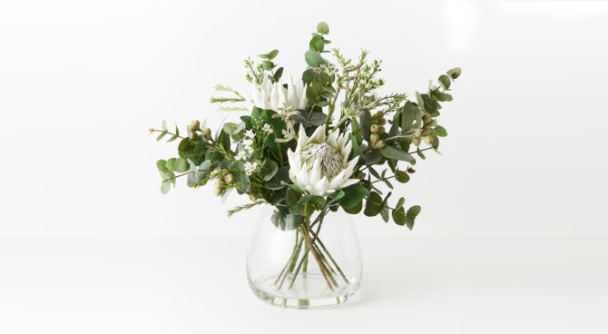 Protea King Mix in Vase / Large – White Product Image