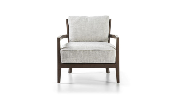 Louise armchair Product Image