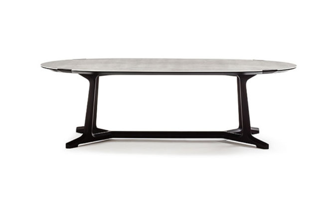 Arja Dining table Product Image