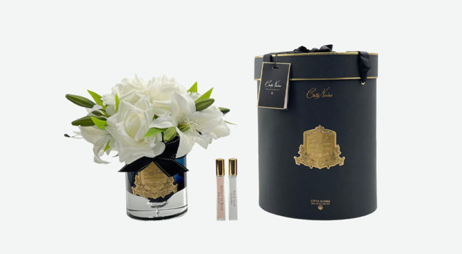 Côte Noire – Grand Luxury Lilies & Roses Ivory in Black Glass Product Image